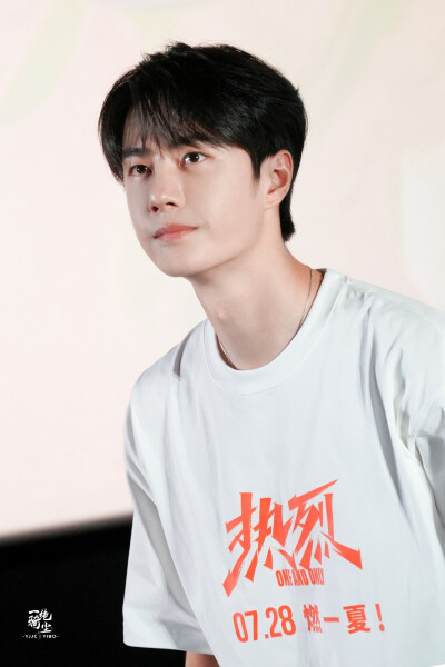 230808 电影《热烈》泰国映后见面会
✨一宝in泰兰德✨
@UNIQ-王一博 cr:logo