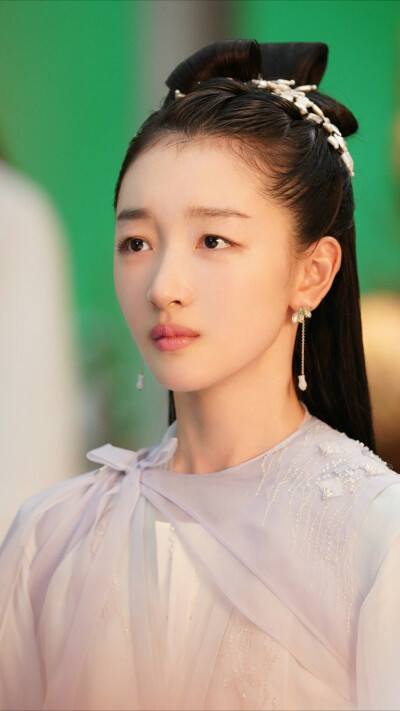 《千古玦尘》后池 周冬雨