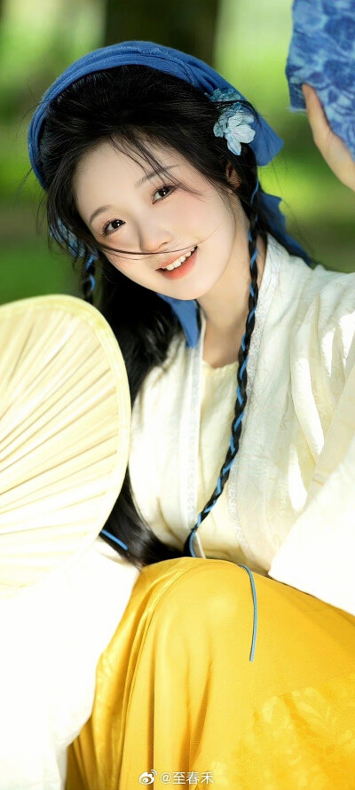 汉服
画中仙:@至春禾
