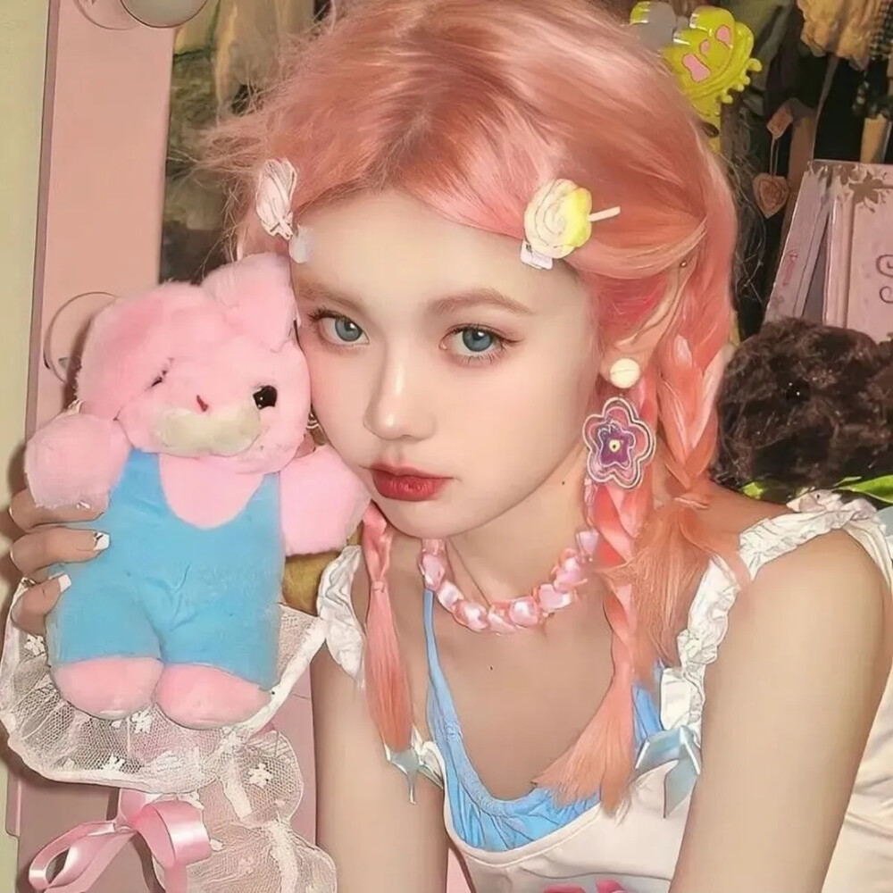 粉粉粉色系女生头像