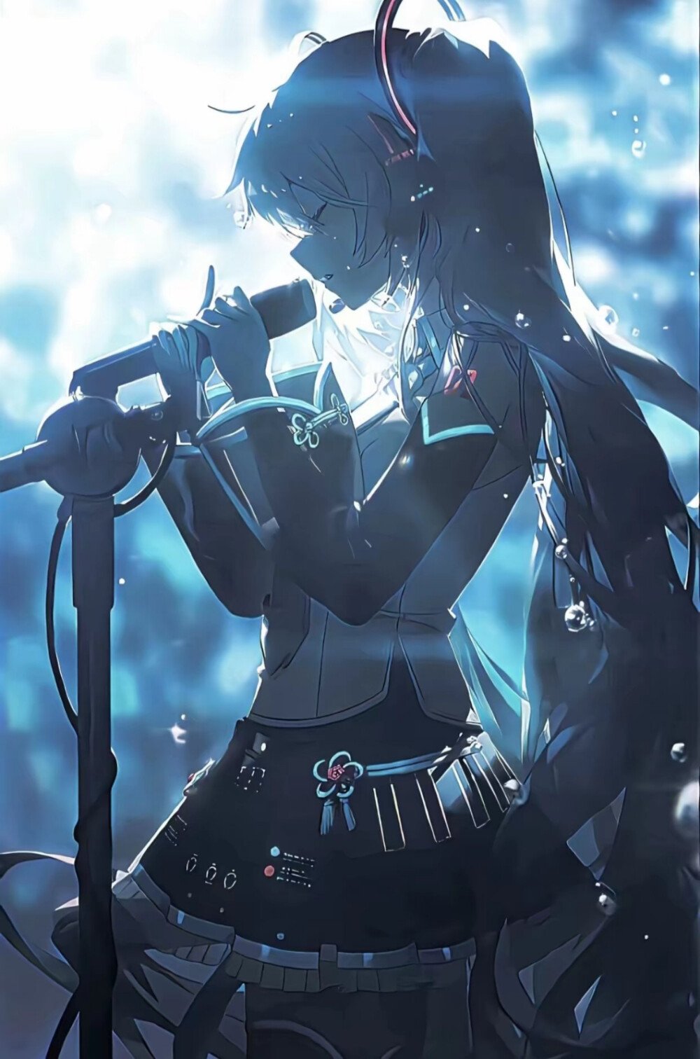 初音