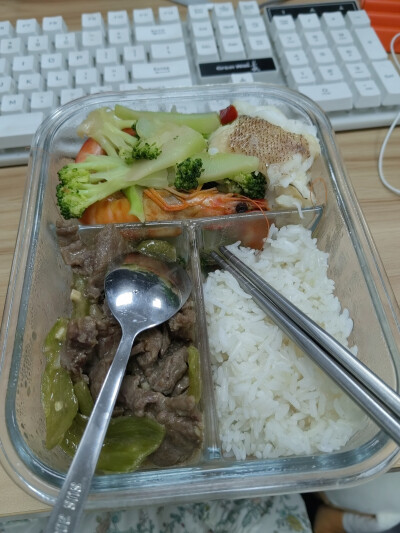 今日消费2，收入0