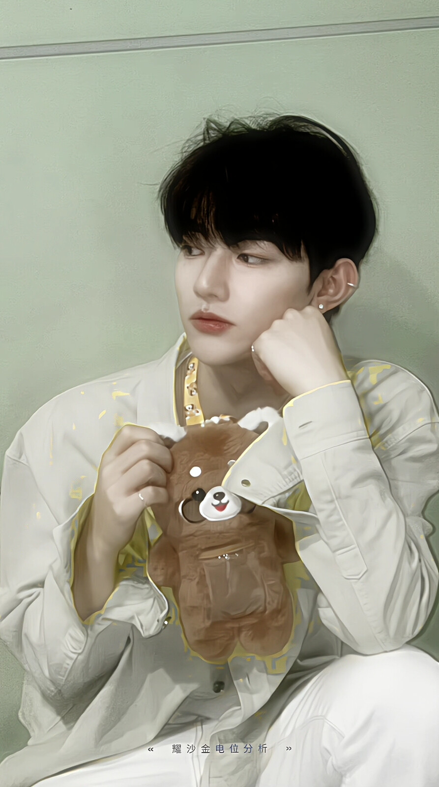 章昊｜★
自修壁纸