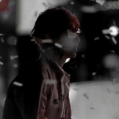 或许命运的签 只让我们遇见