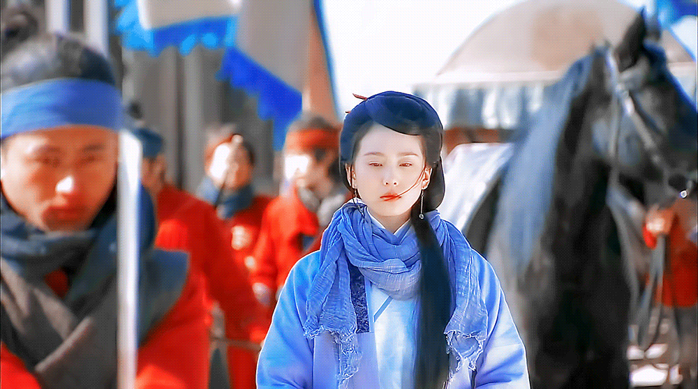 刘诗诗 | 高杨氏
cr:远山微雾