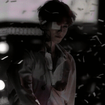 或许命运的签 只让我们遇见