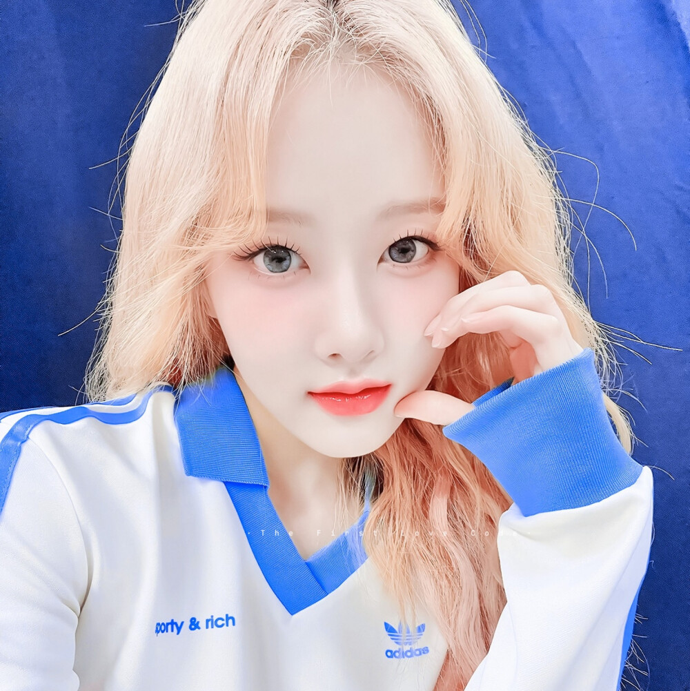  STAYC ₍˄·͈༝·͈˄*₎◞ ̑̑