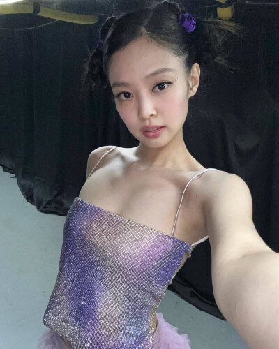 布灵布灵 jennie