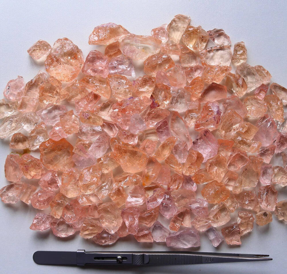 橙桃色和棕粉色超净摩根石 Orange-Peach and brownish-Pink Superclean Morganite Parcel ins kellys_goodstones