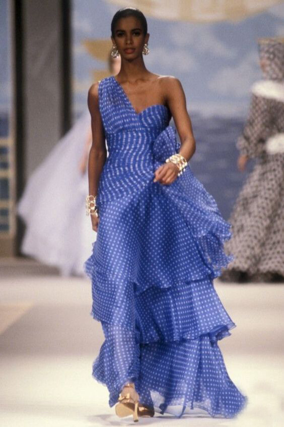 Valentino 1990