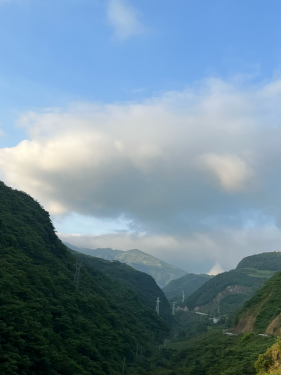 名声在外 有好有坏 以前是流氓 现在是变态