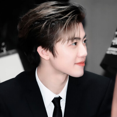 隔海相望내 애인、“希望永遠楽しい”）