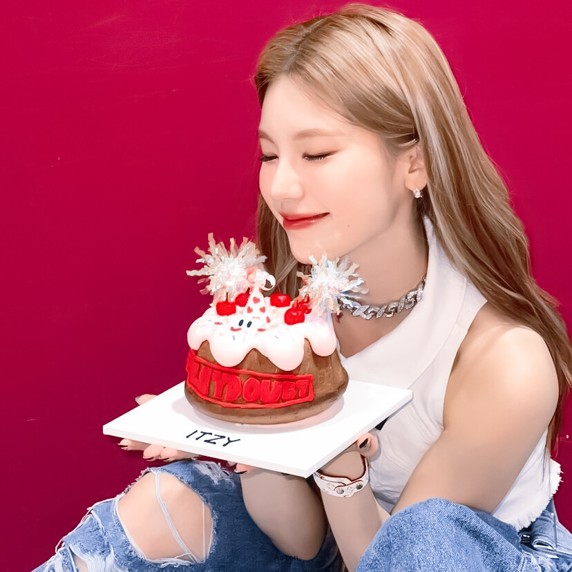 ʕ⸝⸝⸝˙Ⱉ˙ʔ Cake~Cake