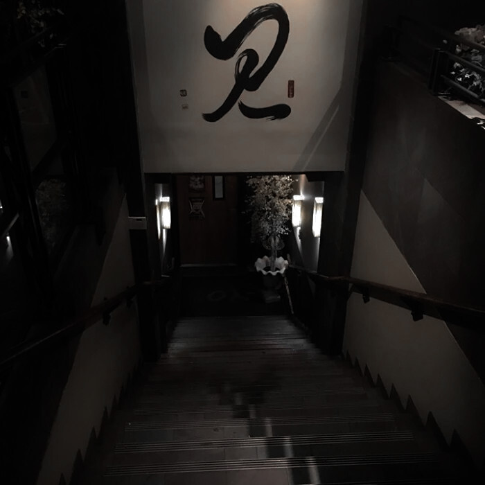 亲爱的 破旧屋檐下的阶梯 在我想起时忘记我吧