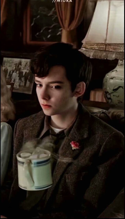 Asa Butterfield