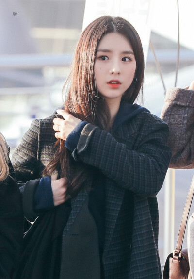 bar _ heejin