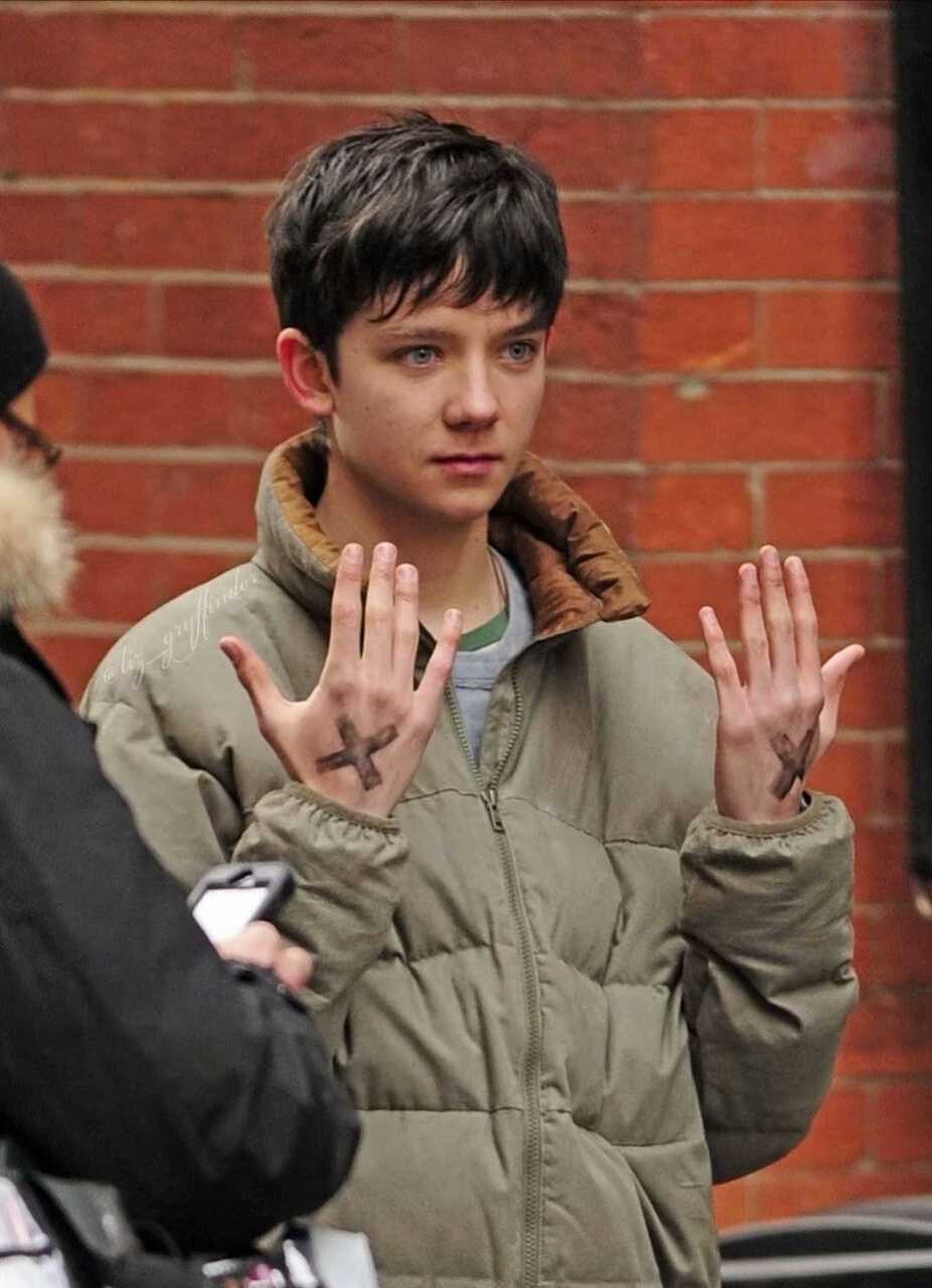 Asa Butterfield