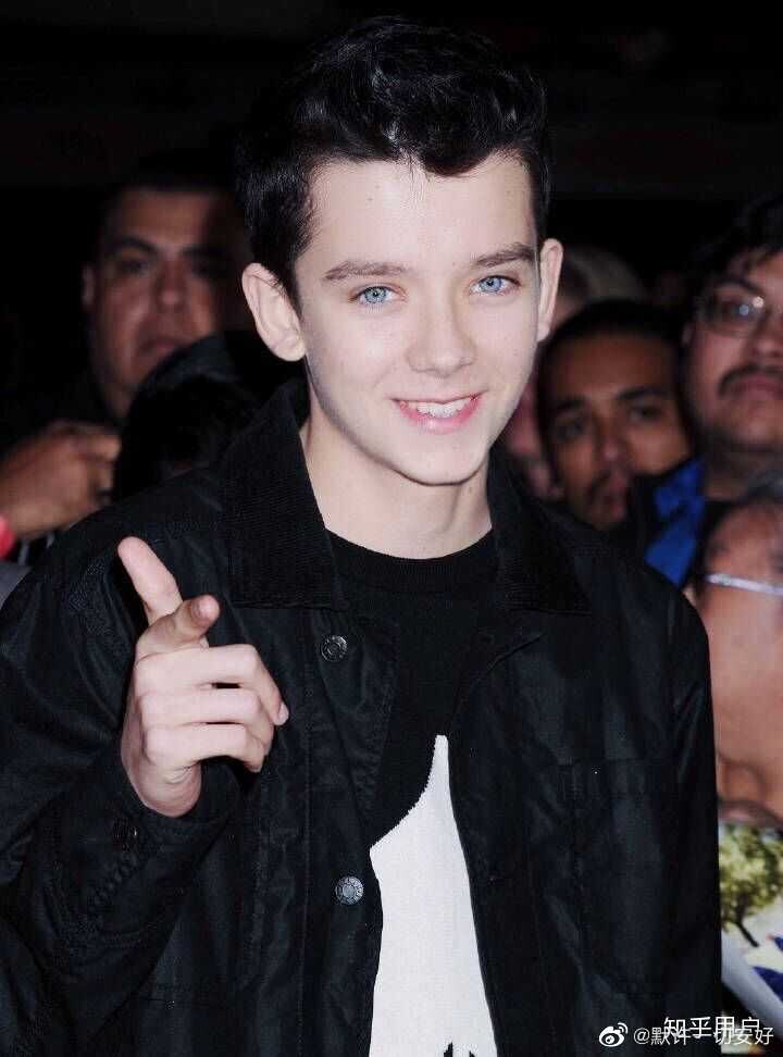 Asa Butterfield