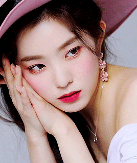 裴珠泫Irene