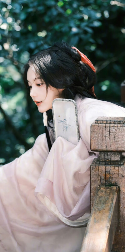 李一桐