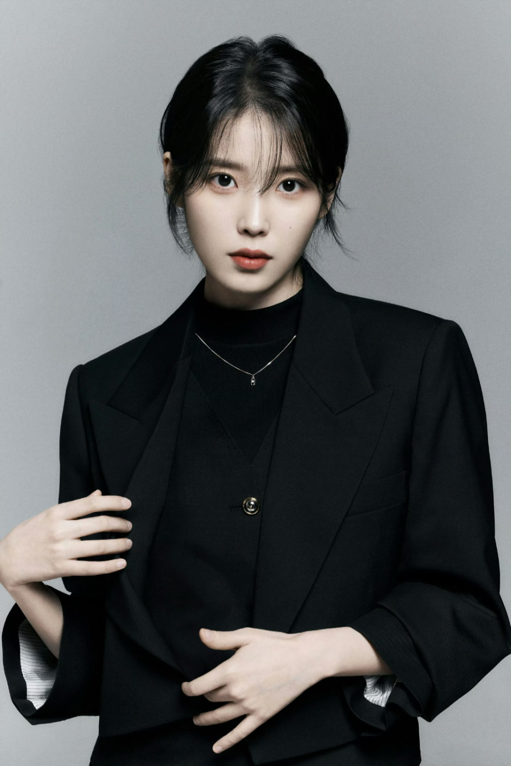 iu.