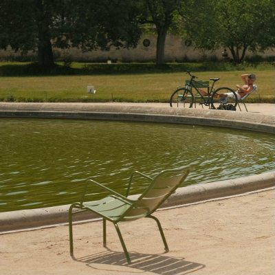 背景图
Cr: 【亘年漫日】