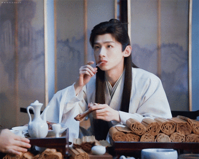 白敬亭 顾九思
长风渡