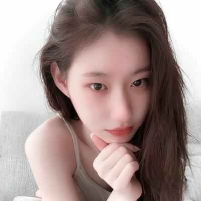 谁家的清纯系女友呀～
^ 李彩领Chaeryeong