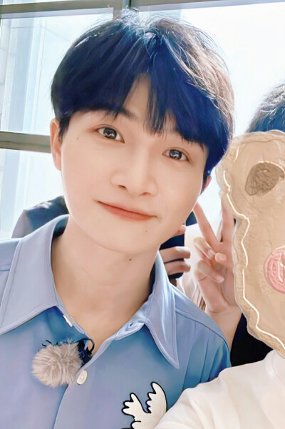 (｡･ω･｡)ﾉ♡