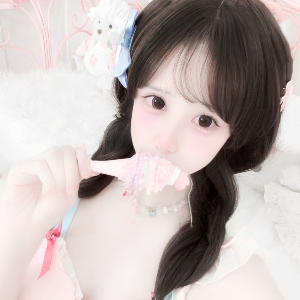 精致的猪猪女孩