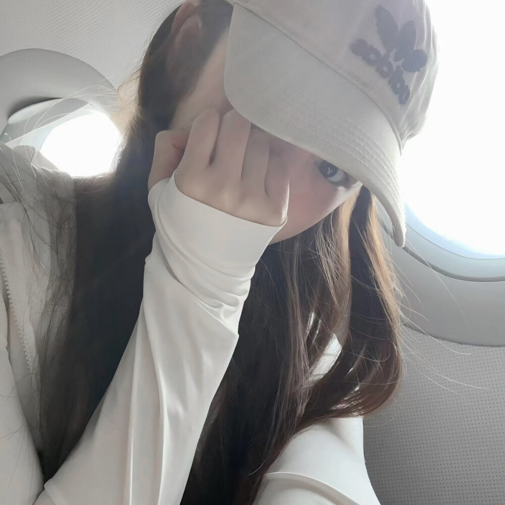 真人女生头像图源网络侵删