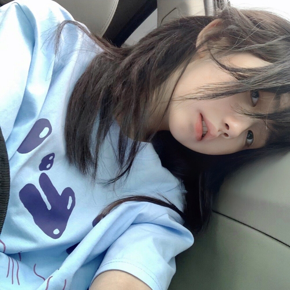 真人女生头像图源网络侵删