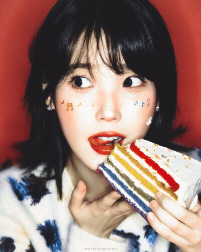 IU