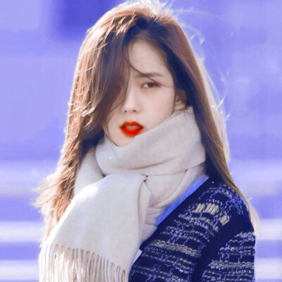 Jisoo金智秀
cr.NyongAn103