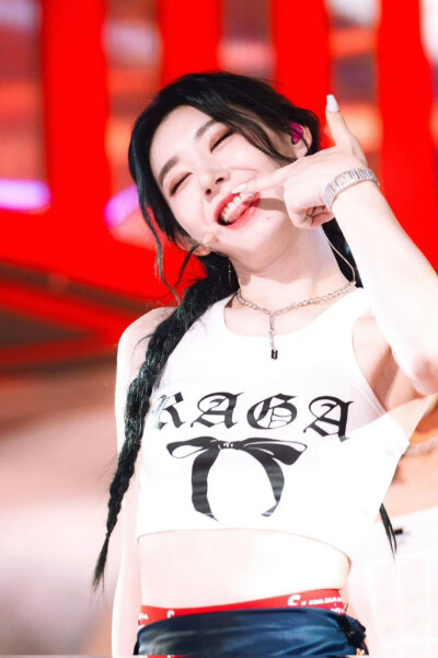 李彩领