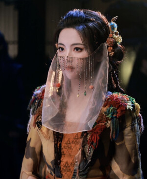 七时吉祥 杨超越 祥云