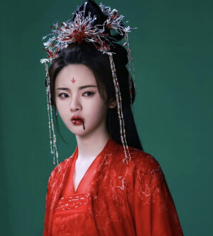 七时吉祥 杨超越 祥云