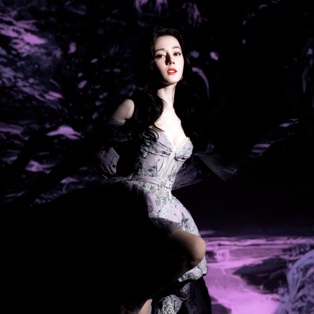 迪丽热巴 已微调 二改标林纾