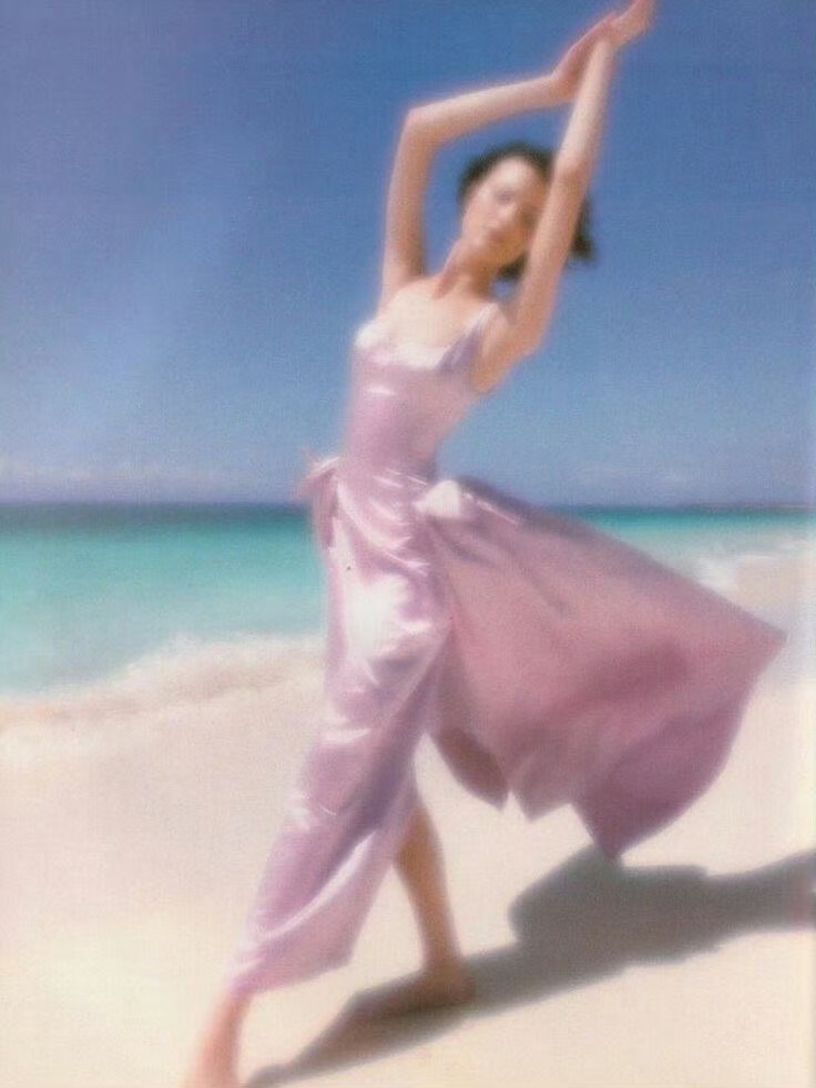 Shalom Harlow ✖️Vogue 英国版 1995 "Sweet Dreams" ​