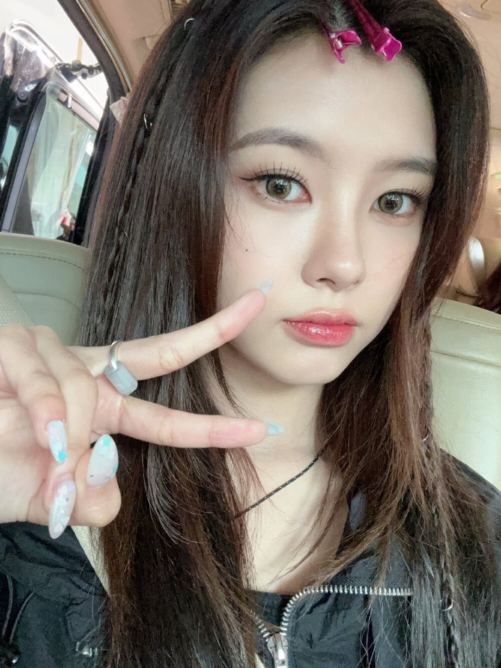 权恩妃 miso 河秀映 雪允 安宥真 金定恩 金多娟 申留真