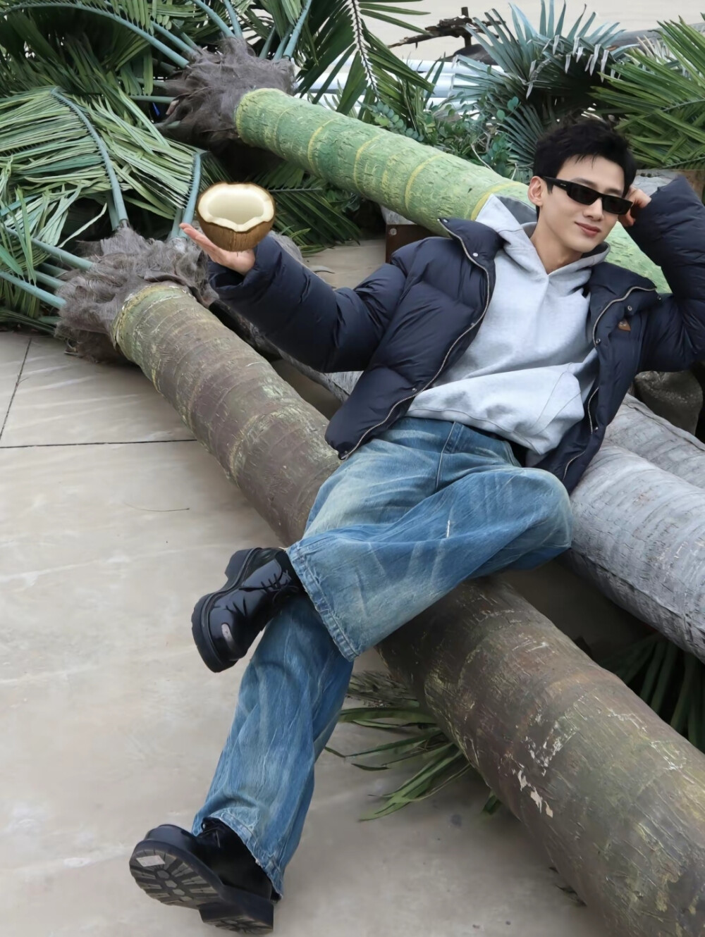 白敬亭，腼腆害羞内向社恐文静小男孩，183大帅哥