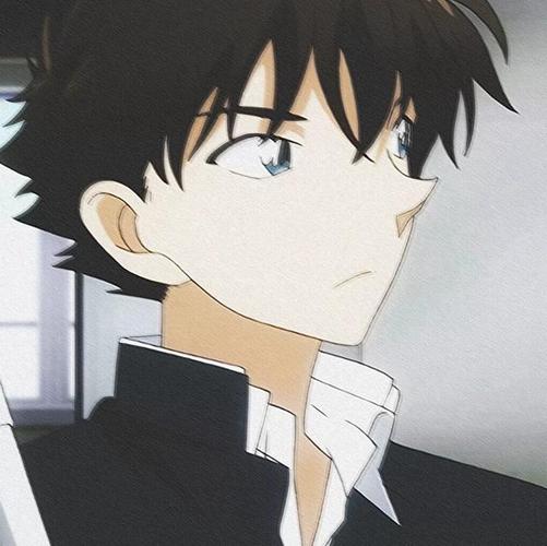 动漫男生头像
「名侦探柯南·黑羽快斗」