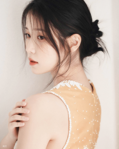 IU | 媒体艺术展览
cr:__南宫_