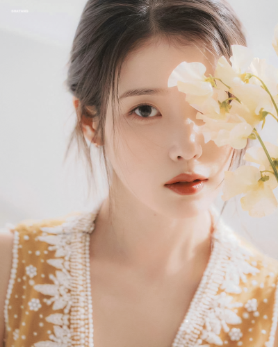 IU | 媒体艺术展览
cr:砂糖收藏家