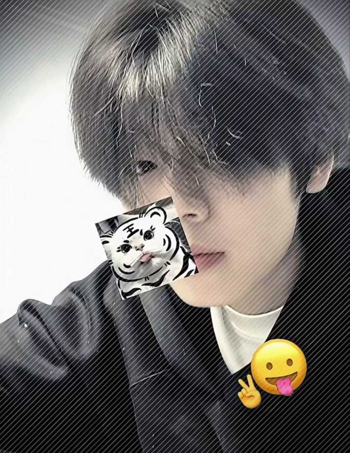 男生头像
潮男头像