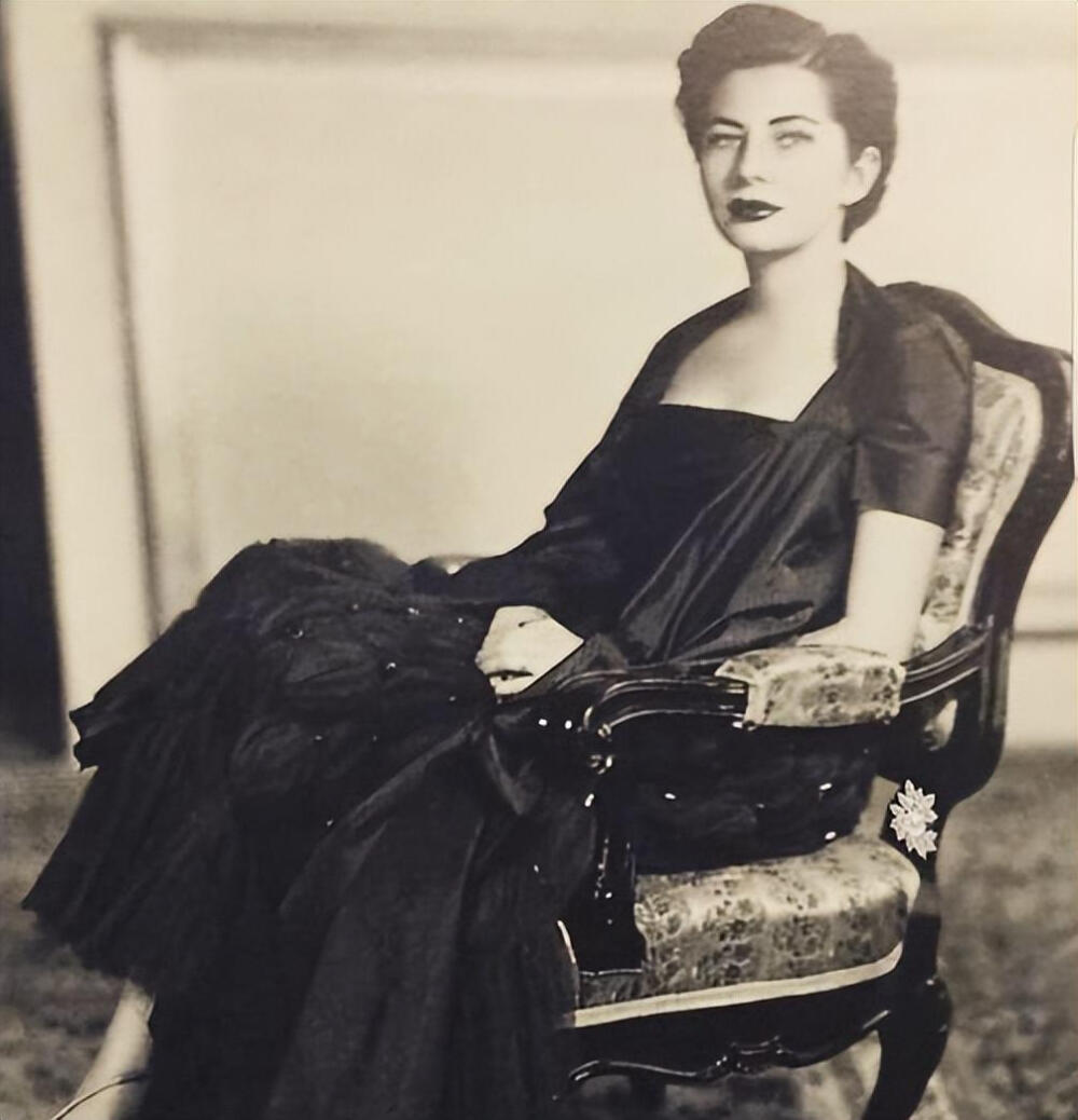 伊朗末代王后索拉雅