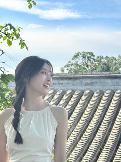 祝绪丹头像壁纸