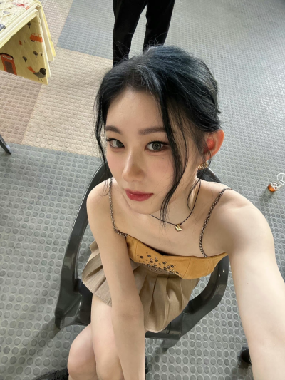 李彩领