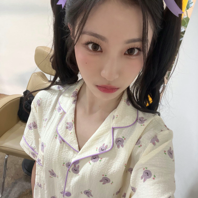 ichillin 金叡妵 yeju