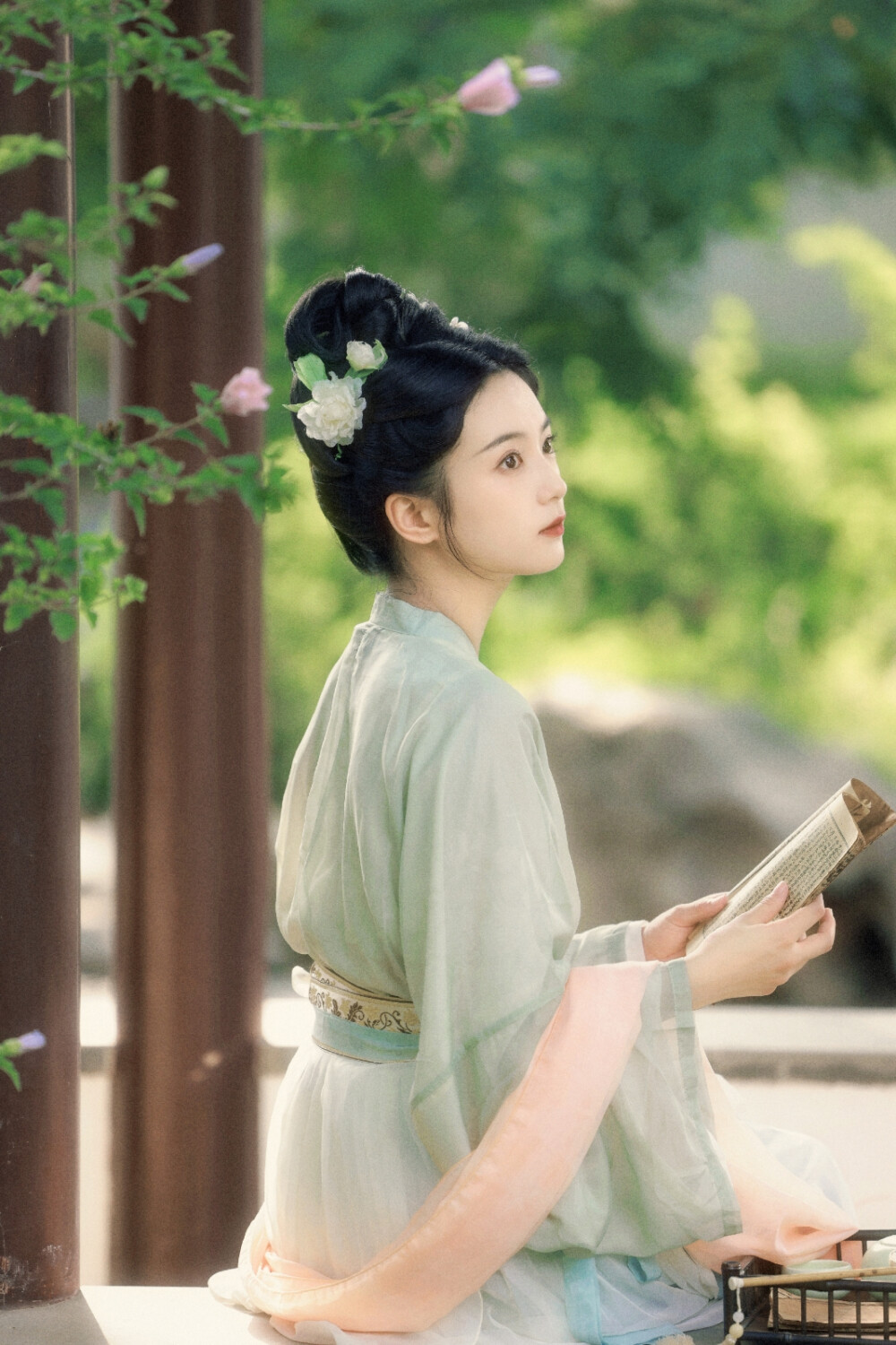 张雅钦 ​​​ cr@是大栗